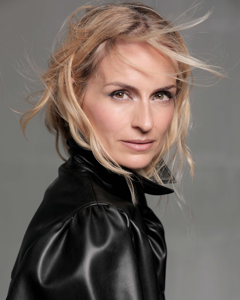 Karin – modella Emotion Models