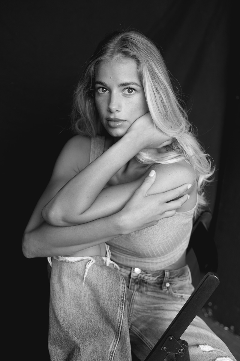 Silvia – modella Emotion Models